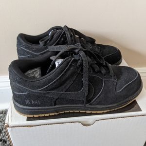 Nike SB Dunk Low